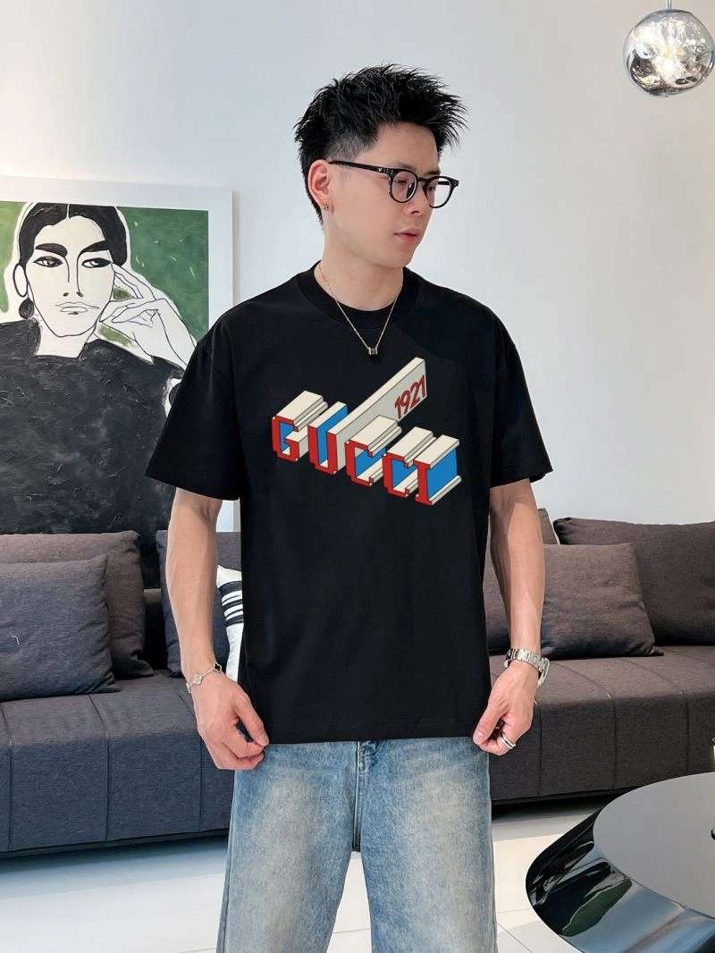 Gucci T-Shirts FashionForward 125744