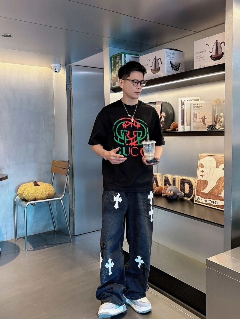 WeatherProof Gucci T-Shirts 125741