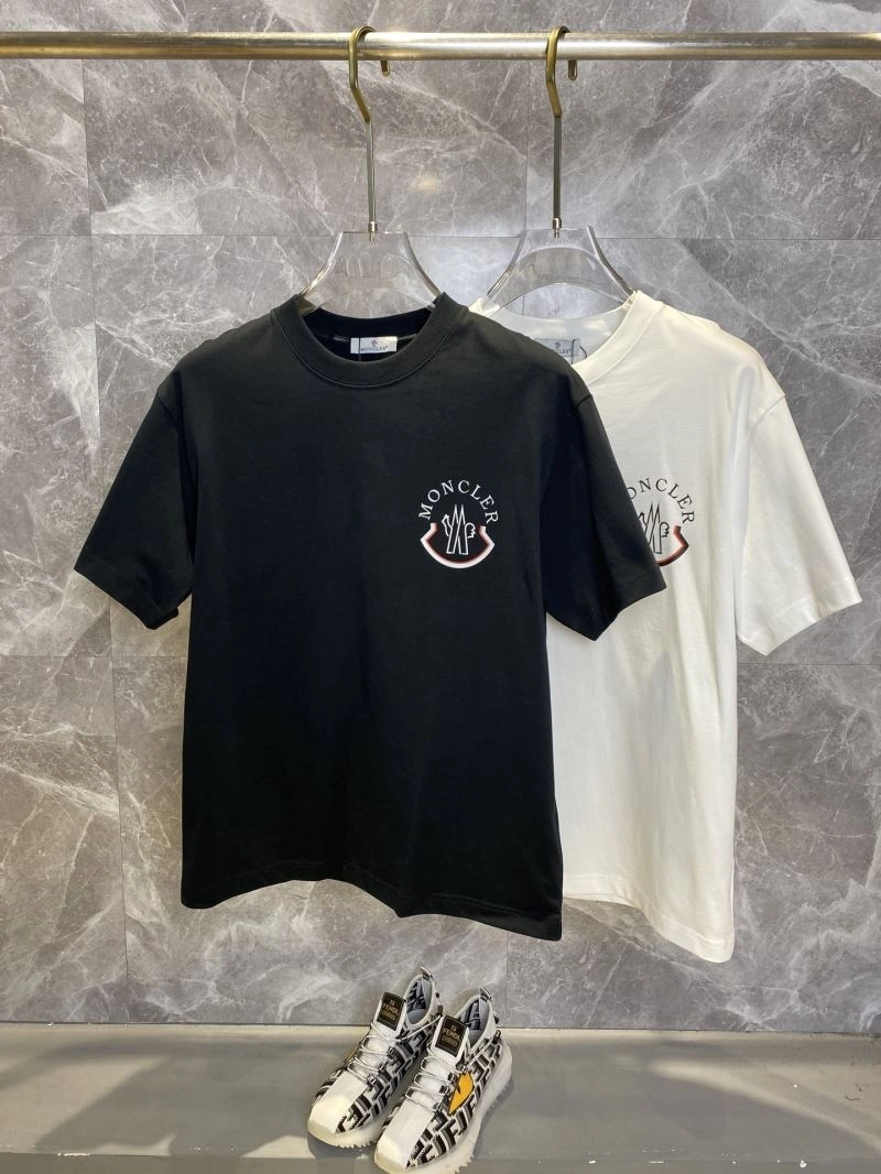 Gucci T-Shirts EasyMatch 125735