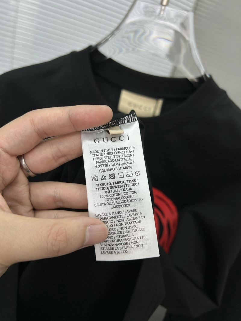Gucci T-Shirts Timeless 125734