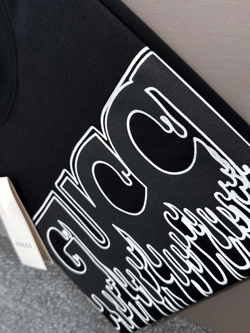 Gucci T-Shirts Durable 125708