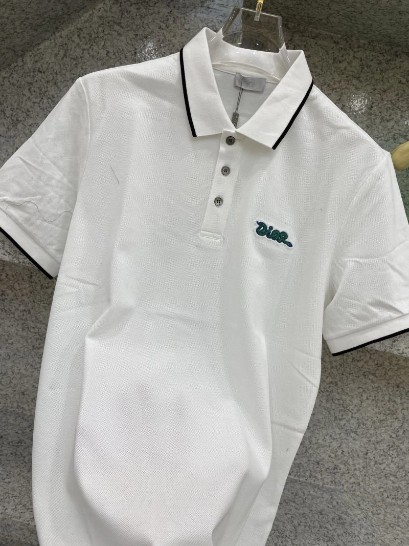 Versatile Gucci T-Shirts 125729