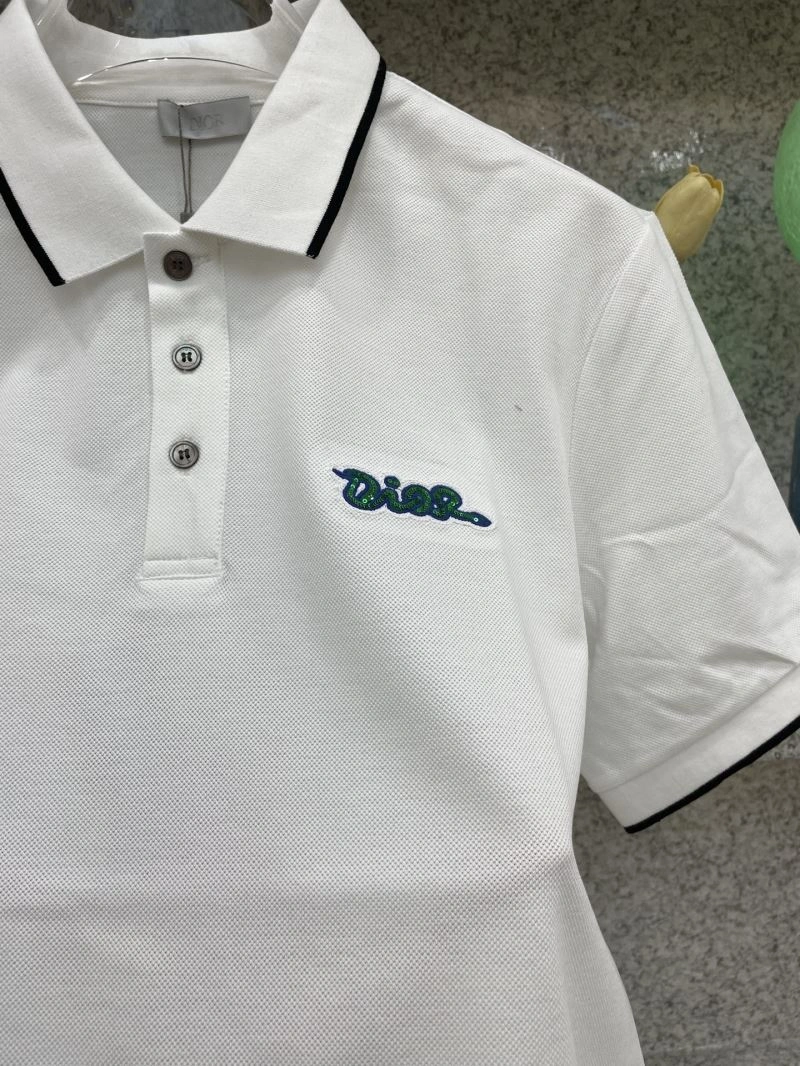 Versatile Gucci T-Shirts 125729