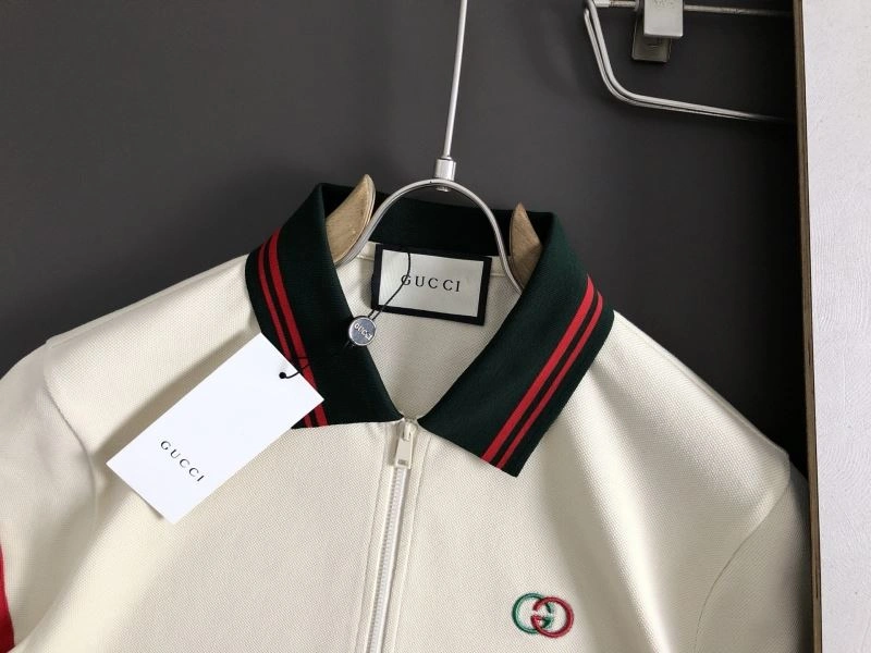 Sleek Gucci T-Shirts 125682
