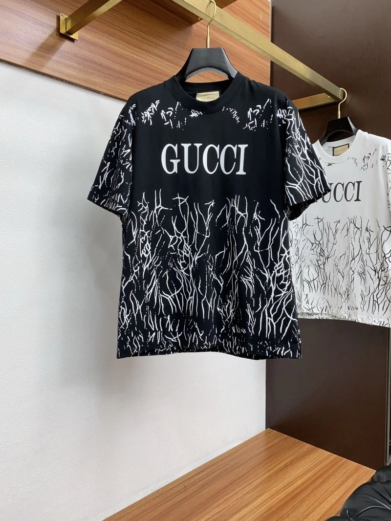 Gucci T-Shirts Durable 125669