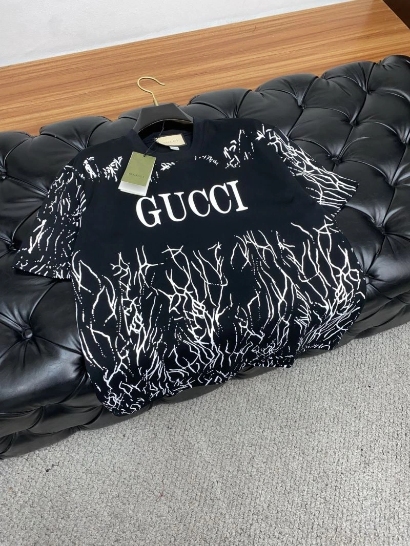 Gucci T-Shirts Durable 125669