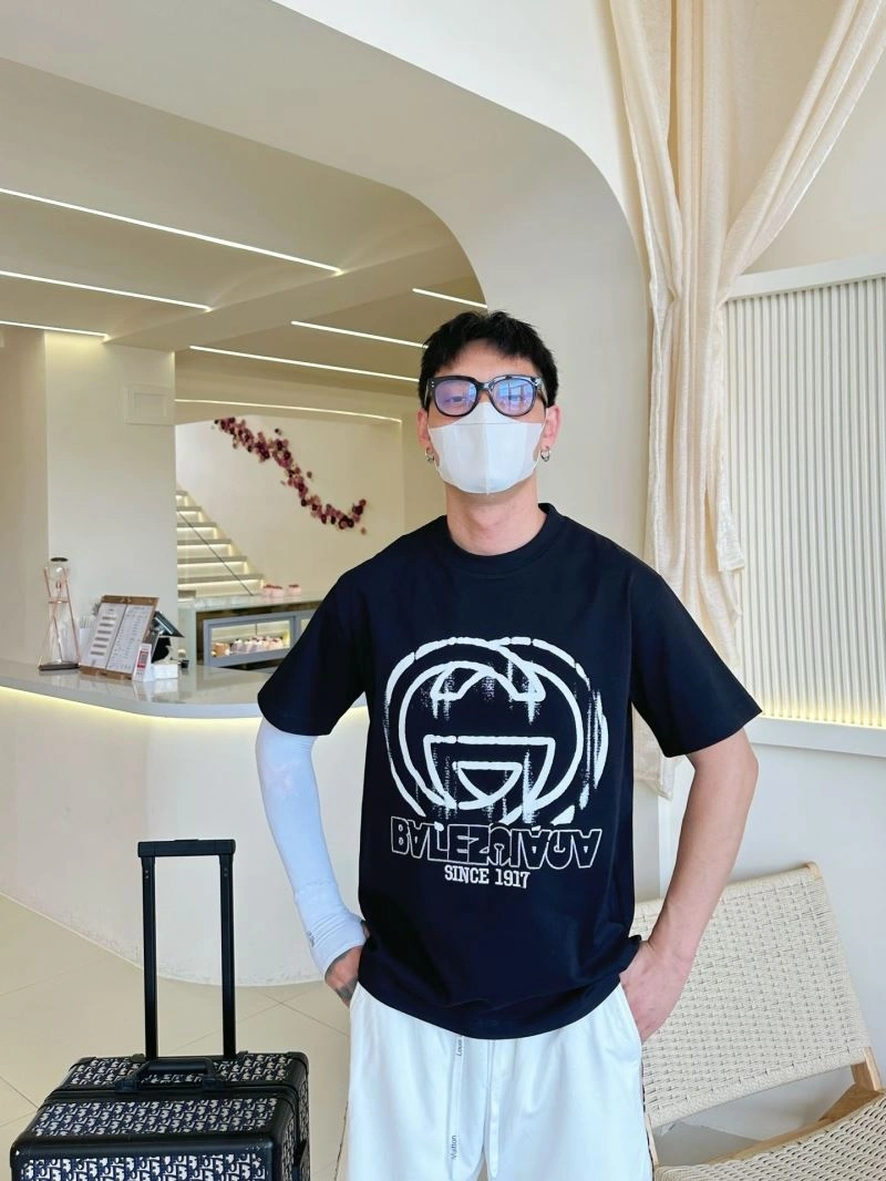 Refined Gucci T-Shirts 125656