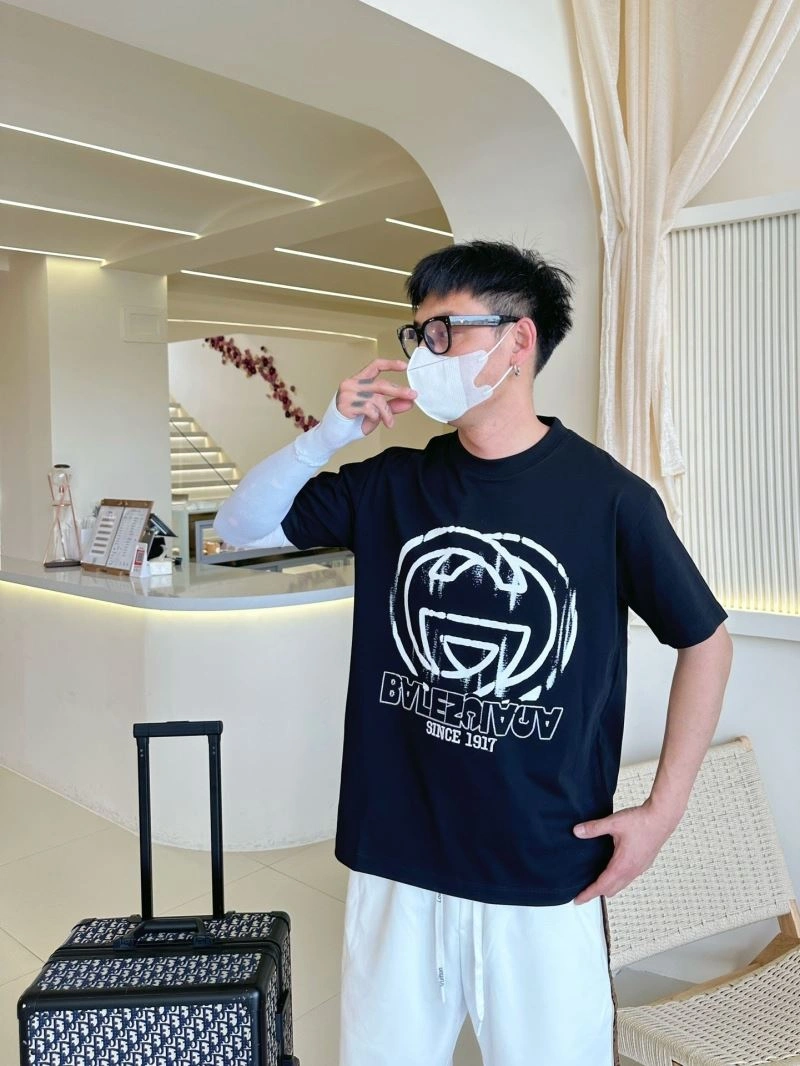 Refined Gucci T-Shirts 125656