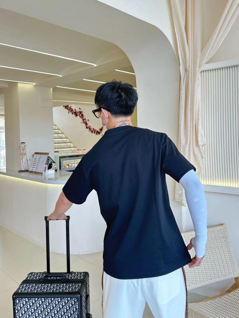 Refined Gucci T-Shirts 125656