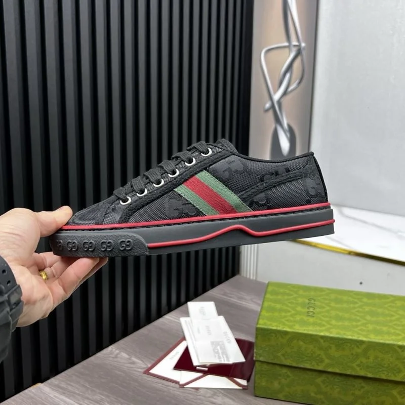 Gucci Tennis Reliable 25176