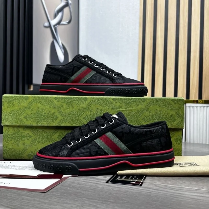 Gucci Tennis Reliable 25176