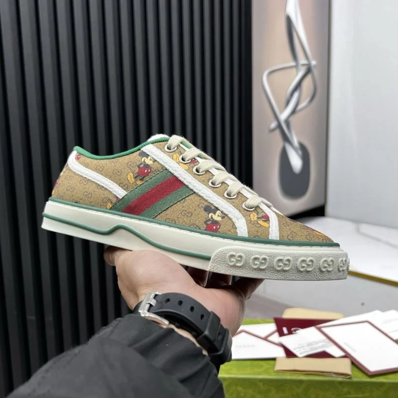 Gucci Tennis EasyMatch 25191