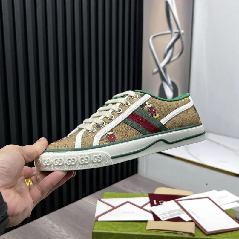 Gucci Tennis EasyMatch 25191