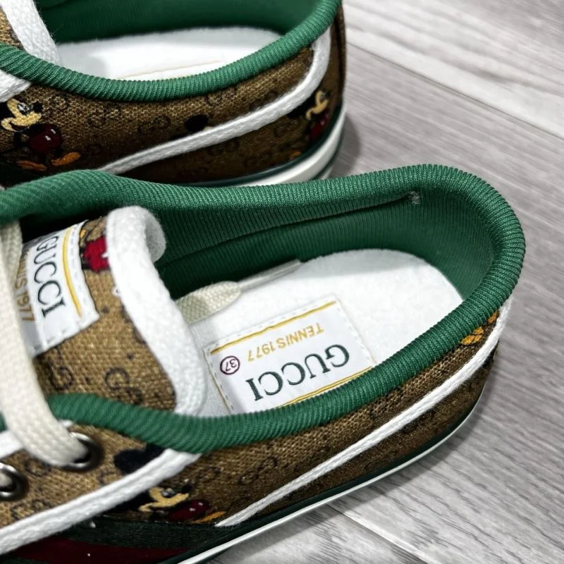 Gucci Tennis EasyMatch 25191