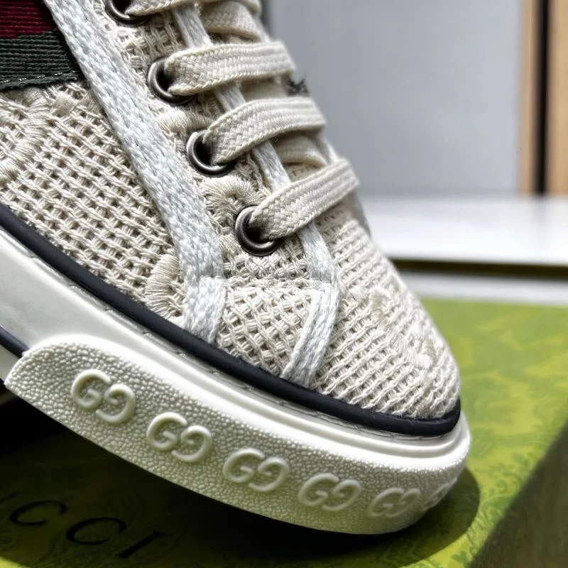 Gucci Tennis Breathable 25217