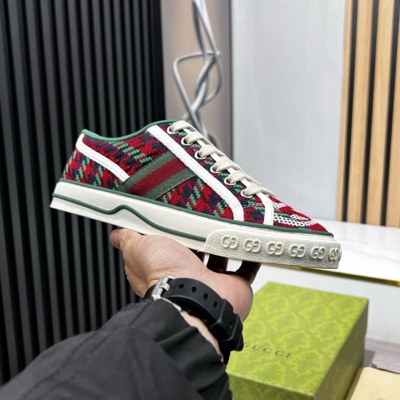 Gucci Tennis Durable 25161