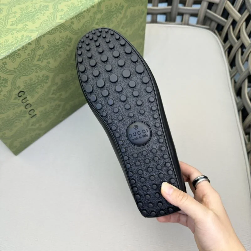 Stretchable Gucci Tods Shoes 25178