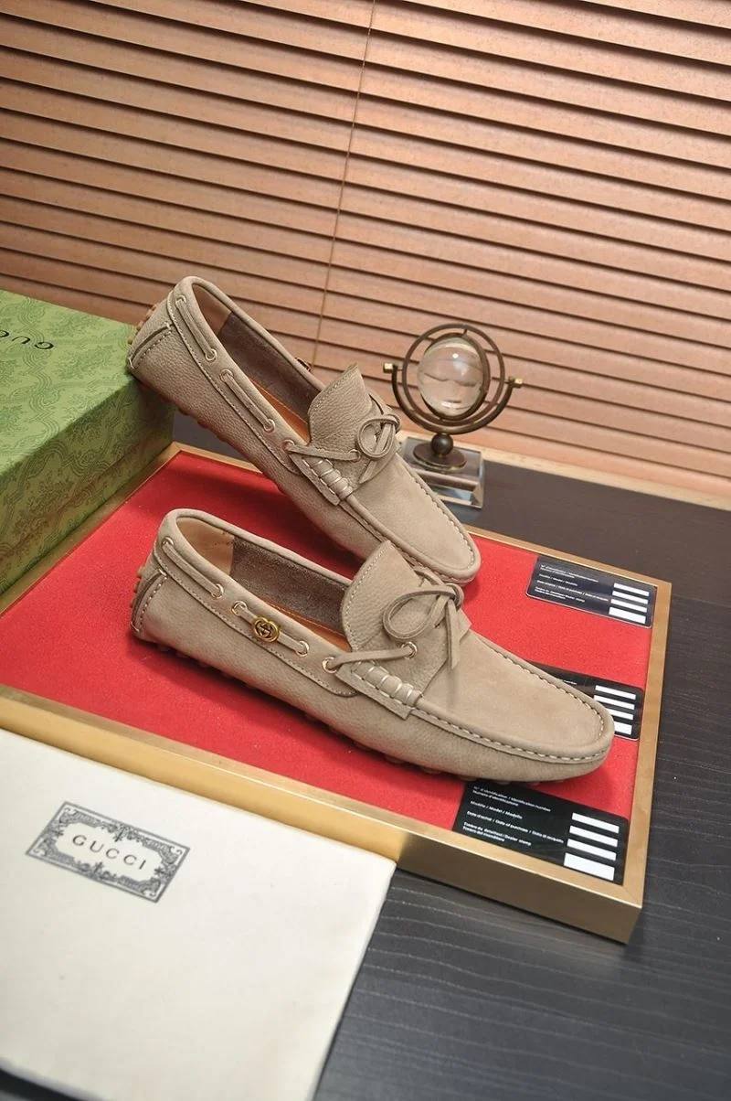 Gucci Tods Shoes UrbanChic 25120