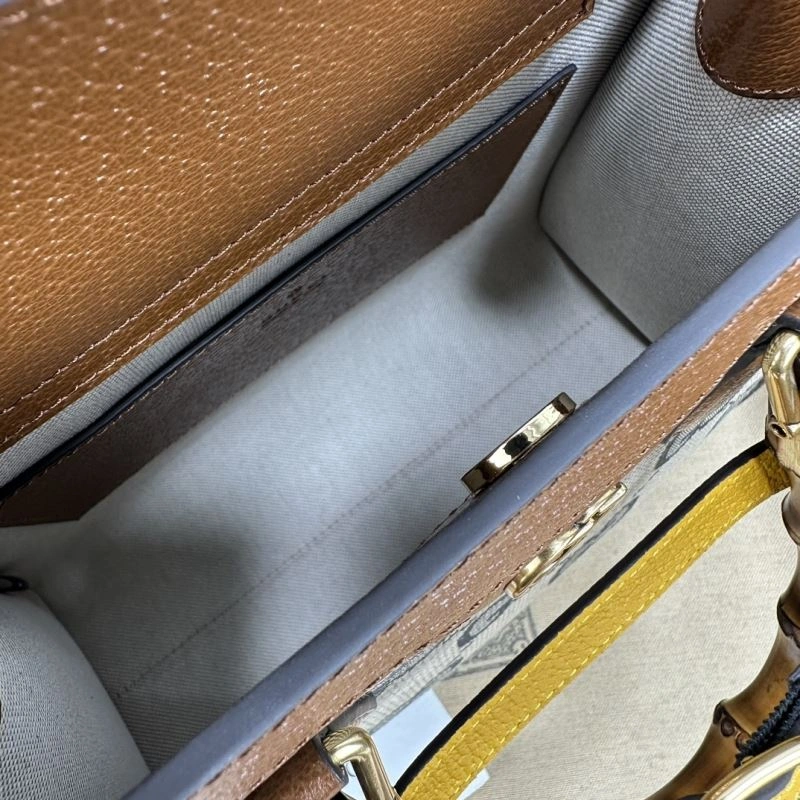 Unisex Gucci Top Handle Bags 74719