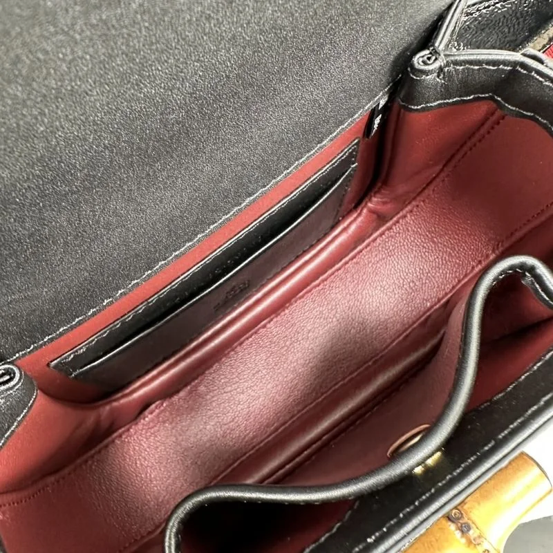 Functional Gucci Top Handle Bags 50251