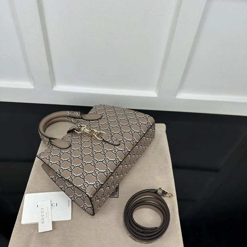 Breathable Gucci Top Handle Bags 50274