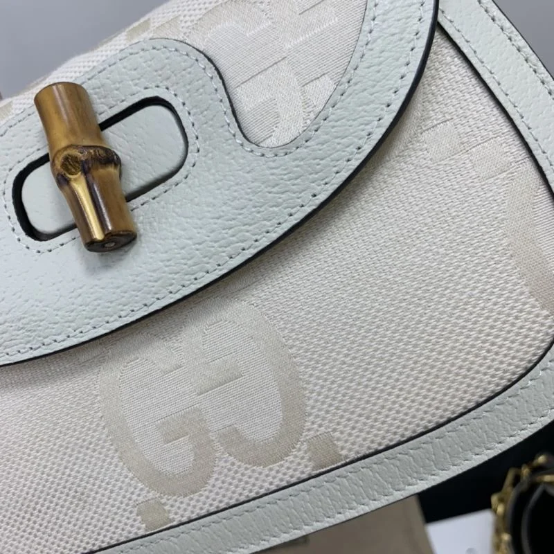 Neat Gucci Top Handle Bags 50230
