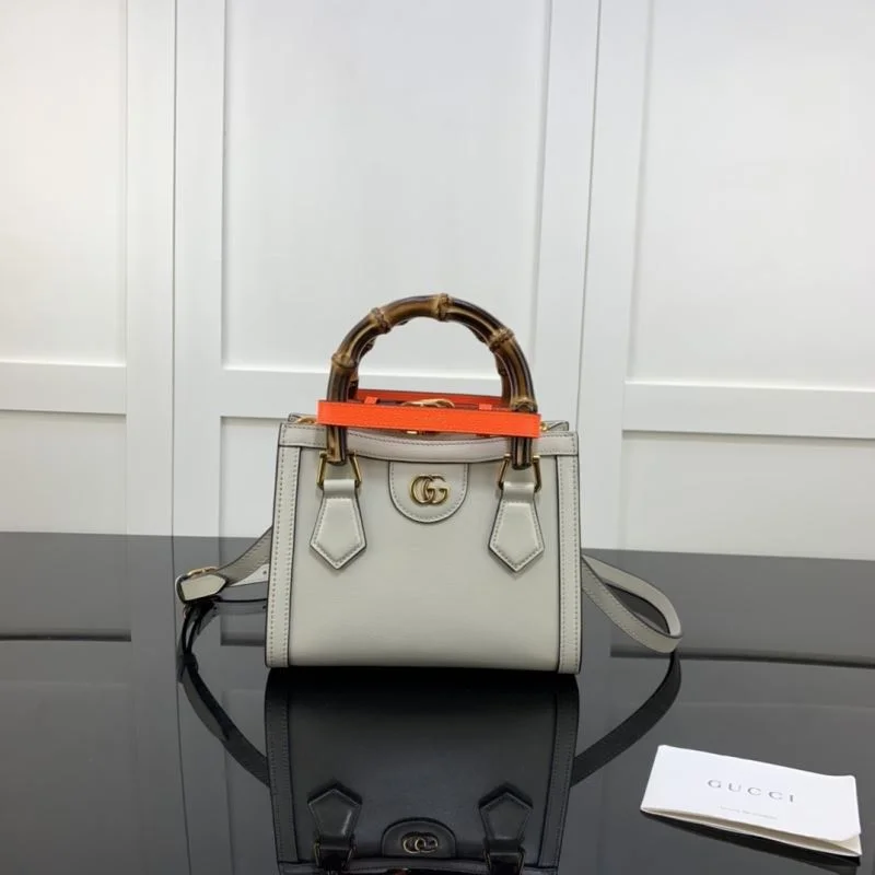 Unisex Gucci Top Handle Bags 50202