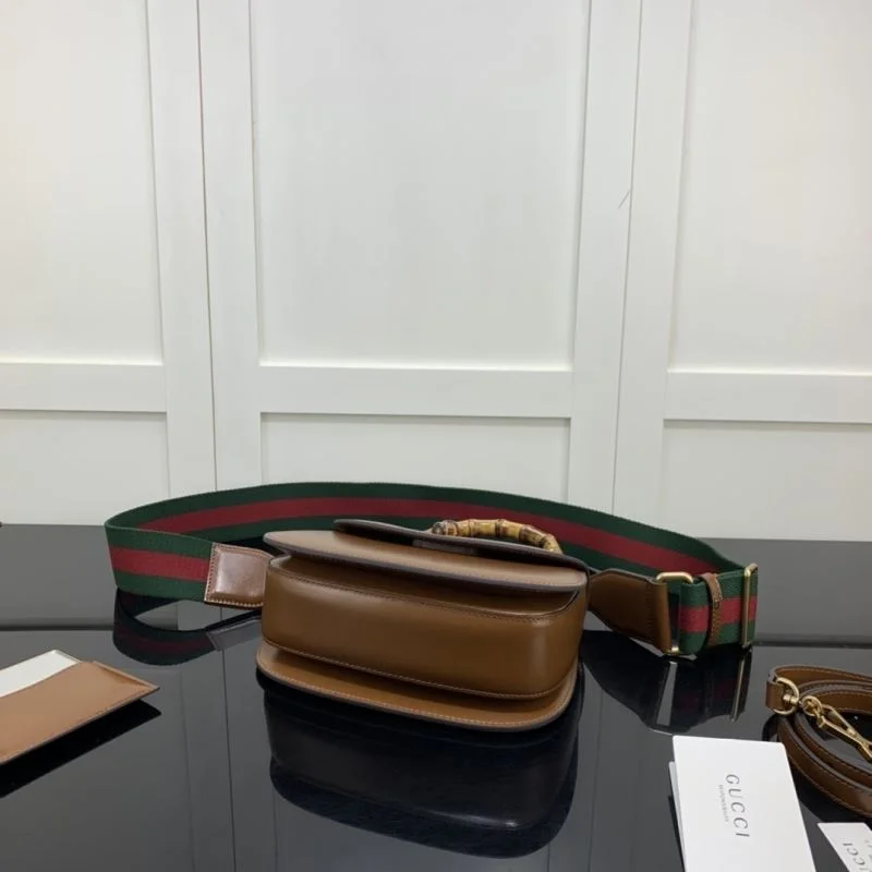 Sleek Gucci Top Handle Bags 50190