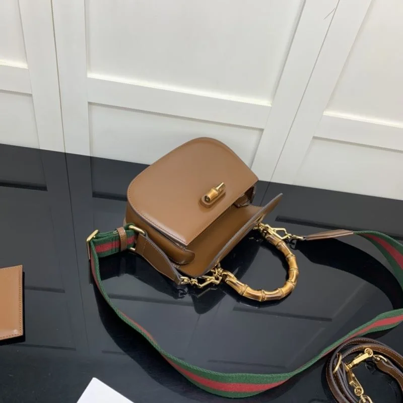 Sleek Gucci Top Handle Bags 50190