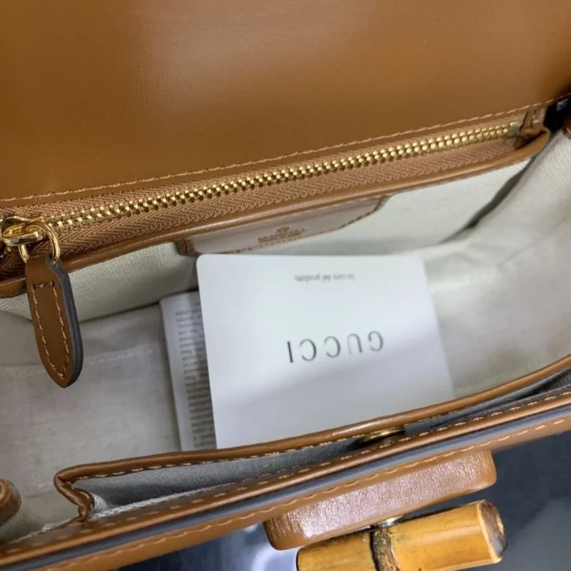 Sleek Gucci Top Handle Bags 50190