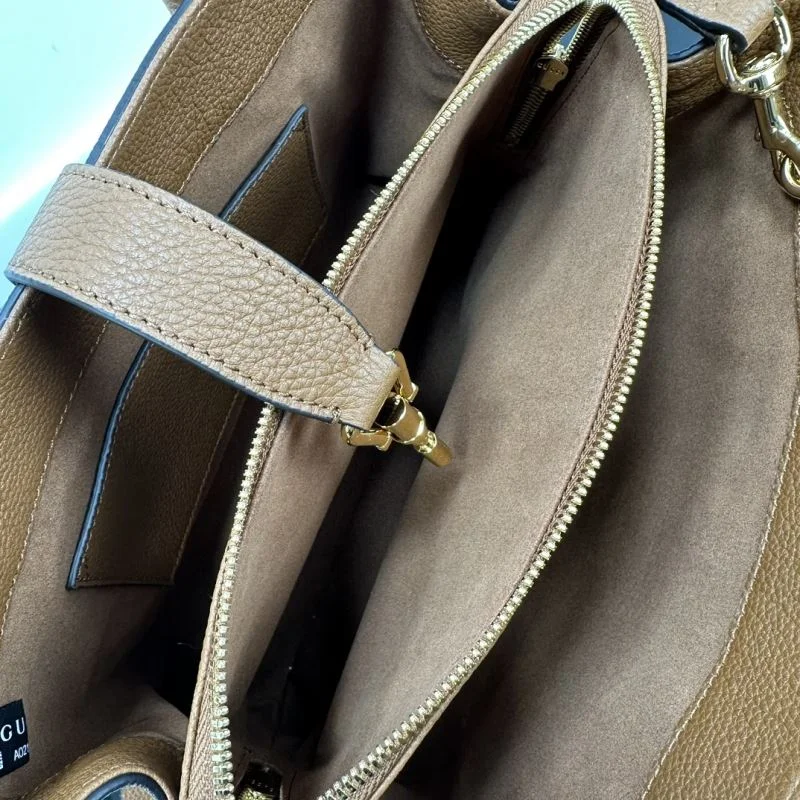 UrbanChic Gucci Top Handle Bags 50222