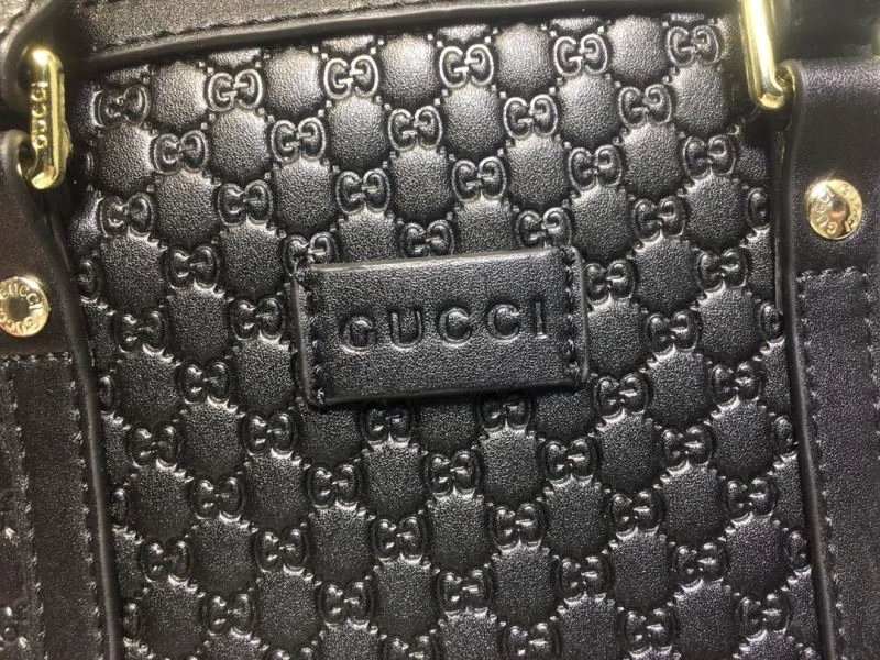 Vibrant Gucci Top Handle Bags 80692