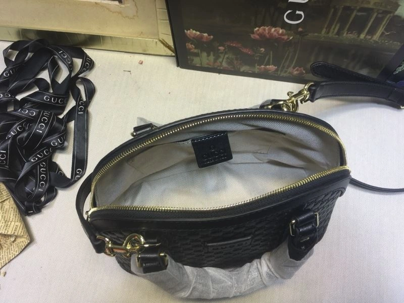 Vibrant Gucci Top Handle Bags 80692