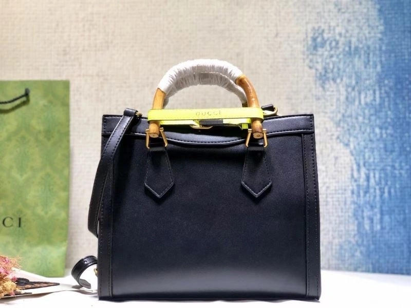 Trendsetting Gucci Top Handle Bags 80676