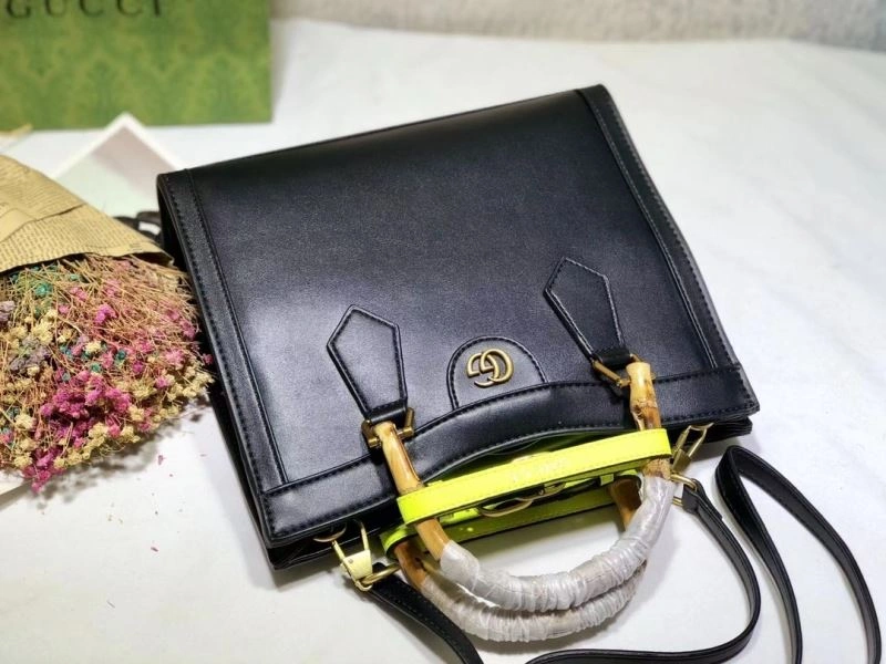 Trendsetting Gucci Top Handle Bags 80676