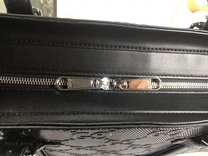 Bold Gucci Top Handle Bags 80667