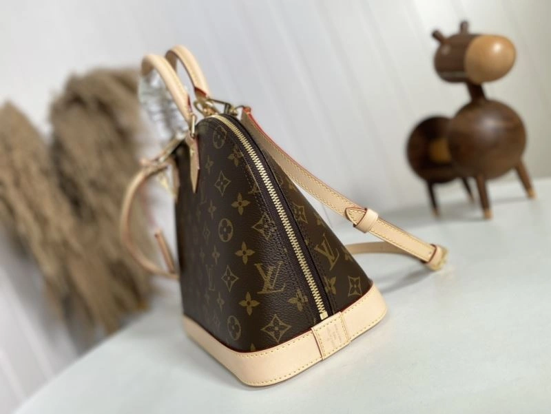 Contemporary Gucci Top Handle Bags 77611