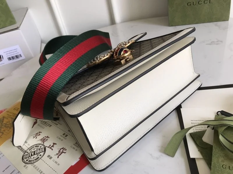 Sporty Gucci Top Handle Bags 37744