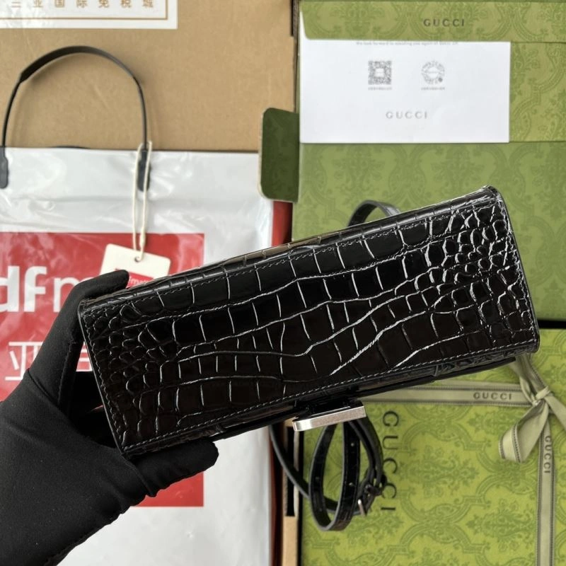 Cozy Gucci Top Handle Bags 74425