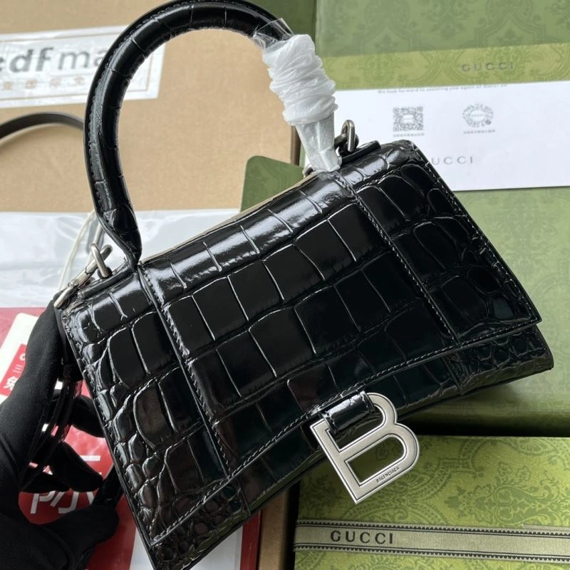 Cozy Gucci Top Handle Bags 74425