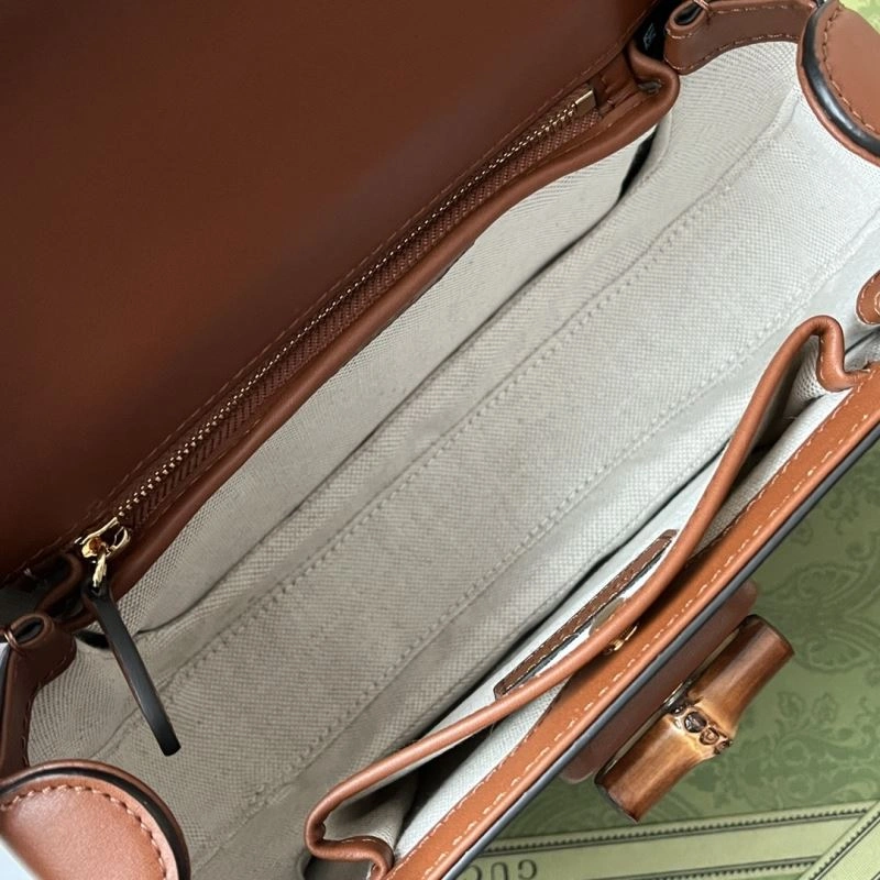 Comfortable Gucci Top Handle Bags 74415