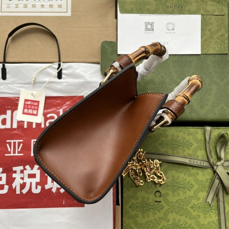 Unisex Gucci Top Handle Bags 74373