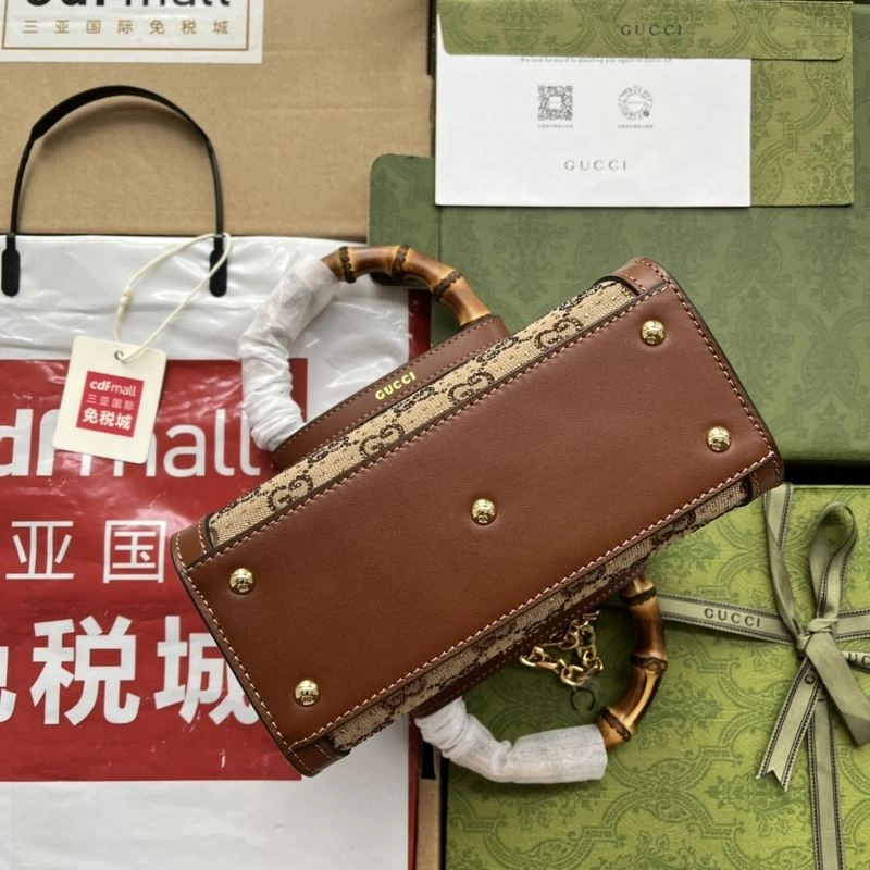 Unisex Gucci Top Handle Bags 74373