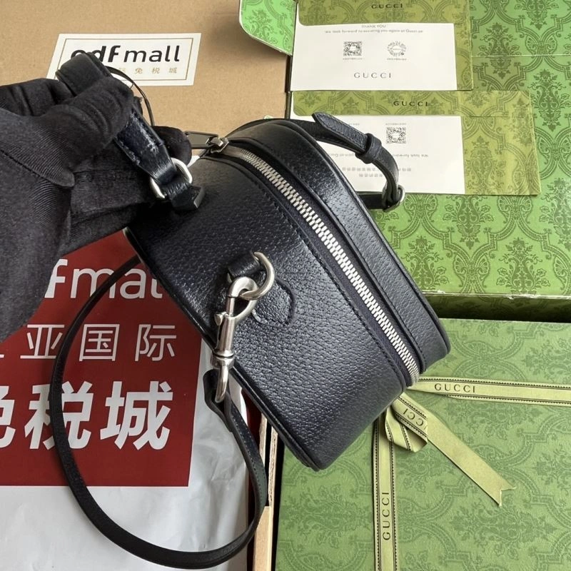 Sleek Gucci Top Handle Bags 73457