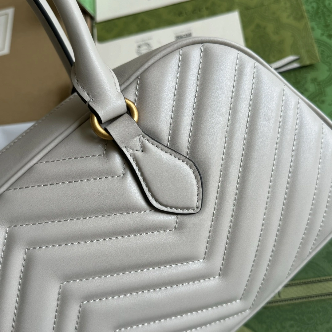 Gucci Top Handle Bags Breathable 72252