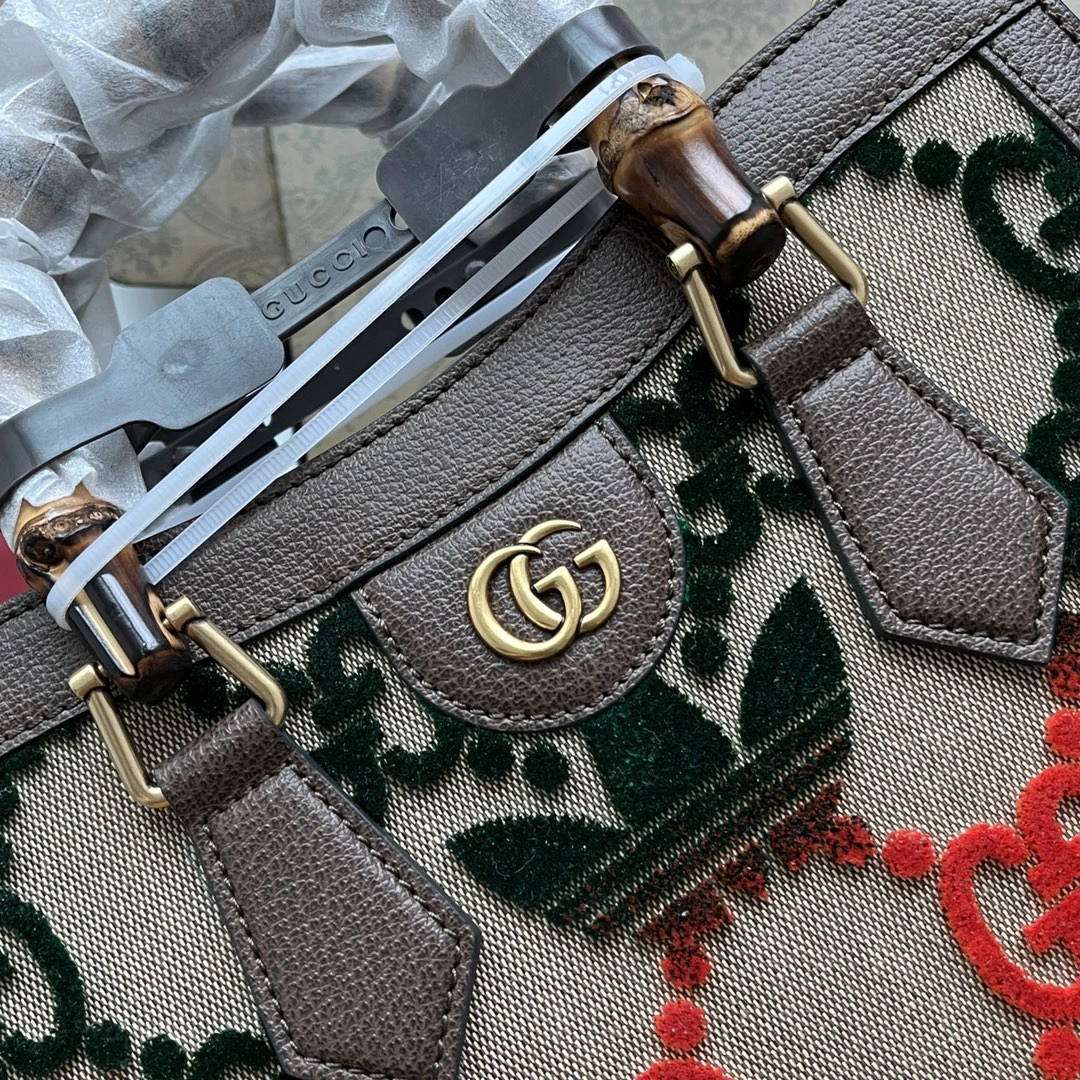 Stylish Gucci Top Handle Bags 72238