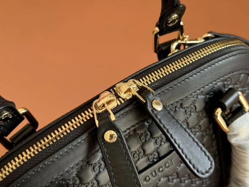 Flexible Gucci Top Handle Bags 64770