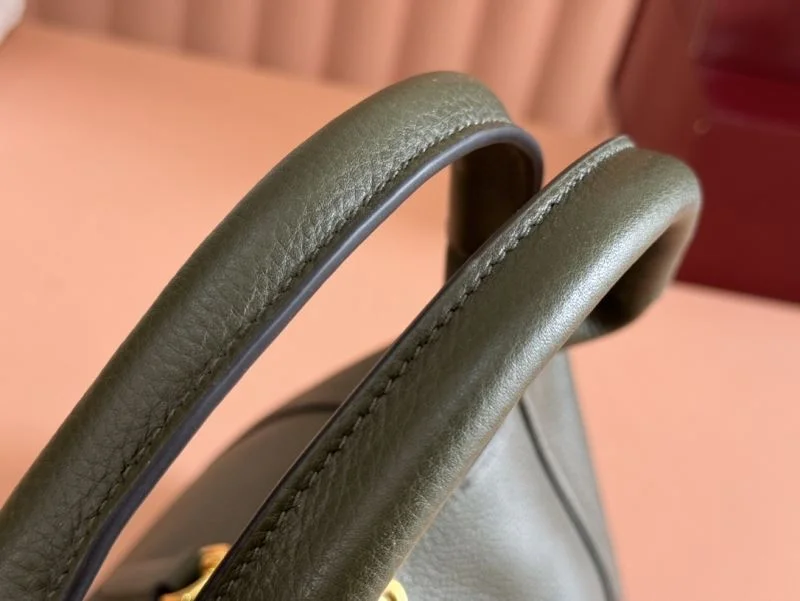 Gucci Top Handle Bags Effortless 49625