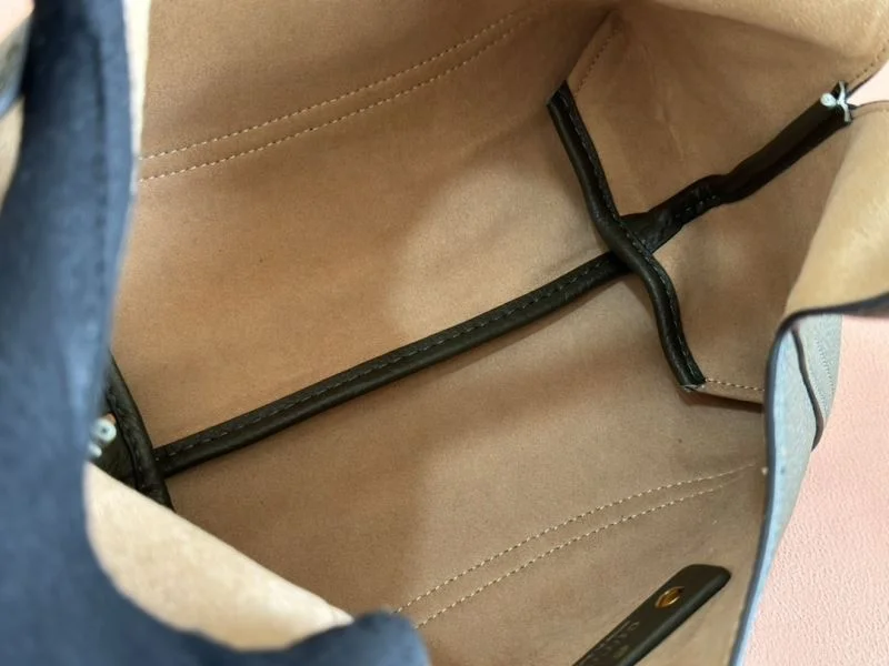 Gucci Top Handle Bags Effortless 49625