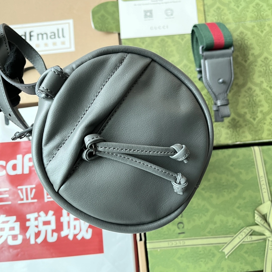 Effortless Gucci Travel Bags 72320